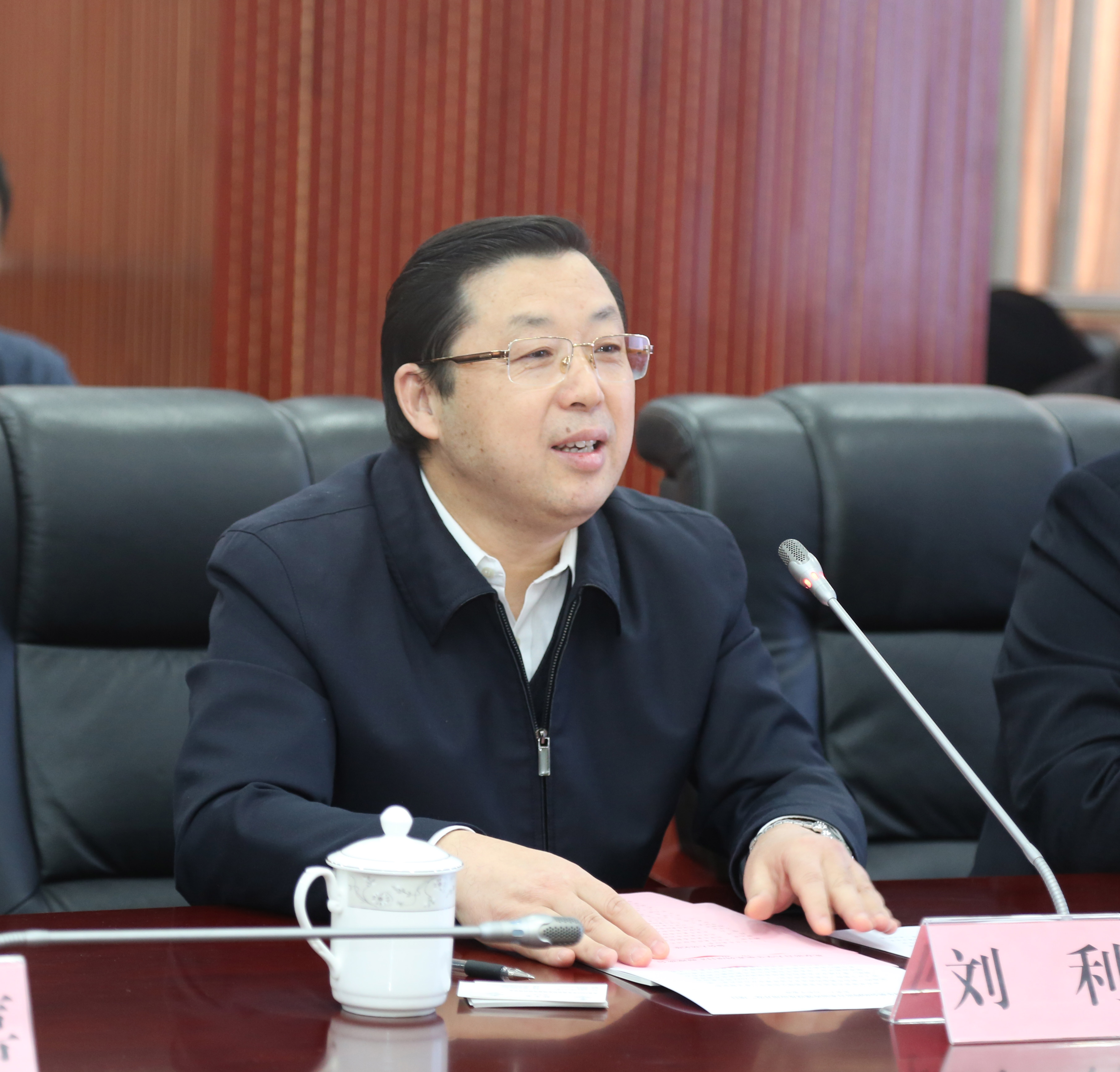 刘利校长致辞.jpg 刘利校长致辞.jpg