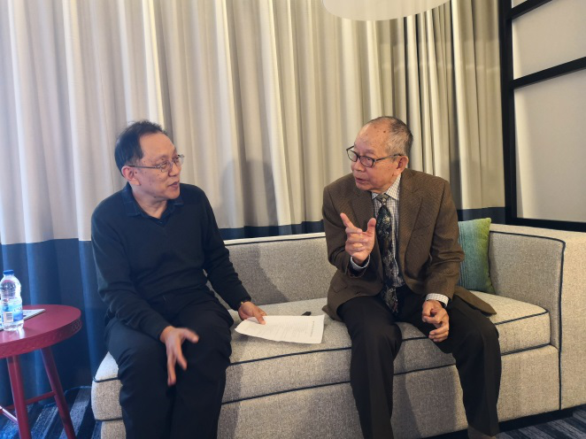访谈加拿大蒙特利尔蒙城中华语文学校陈喜澄董事(右一)。.png 访谈加拿大蒙特利尔蒙城中华语文学校陈喜澄董事(右一)。.png