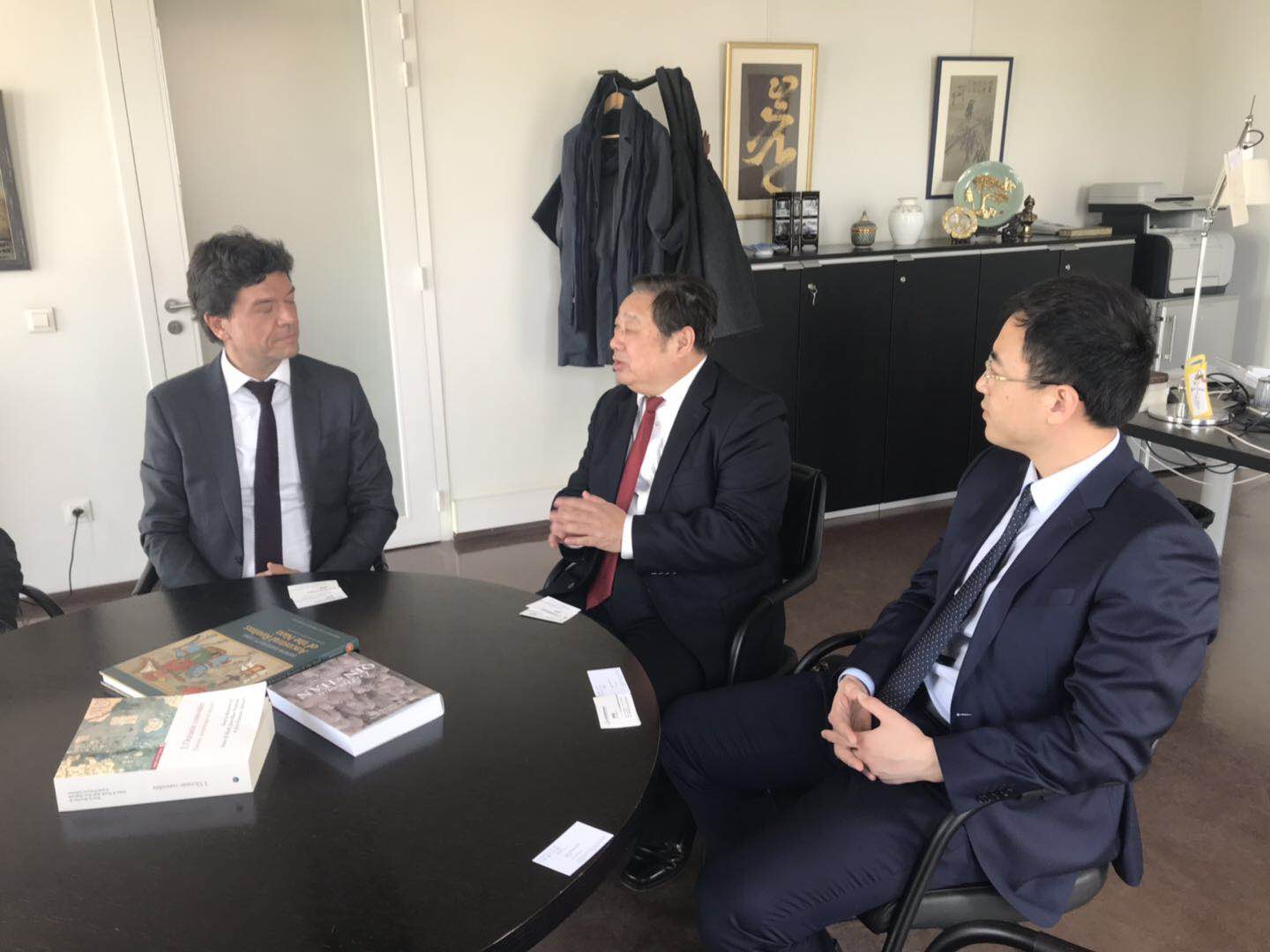 会议现场2.jpg
