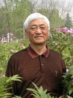 冯志伟.jpg